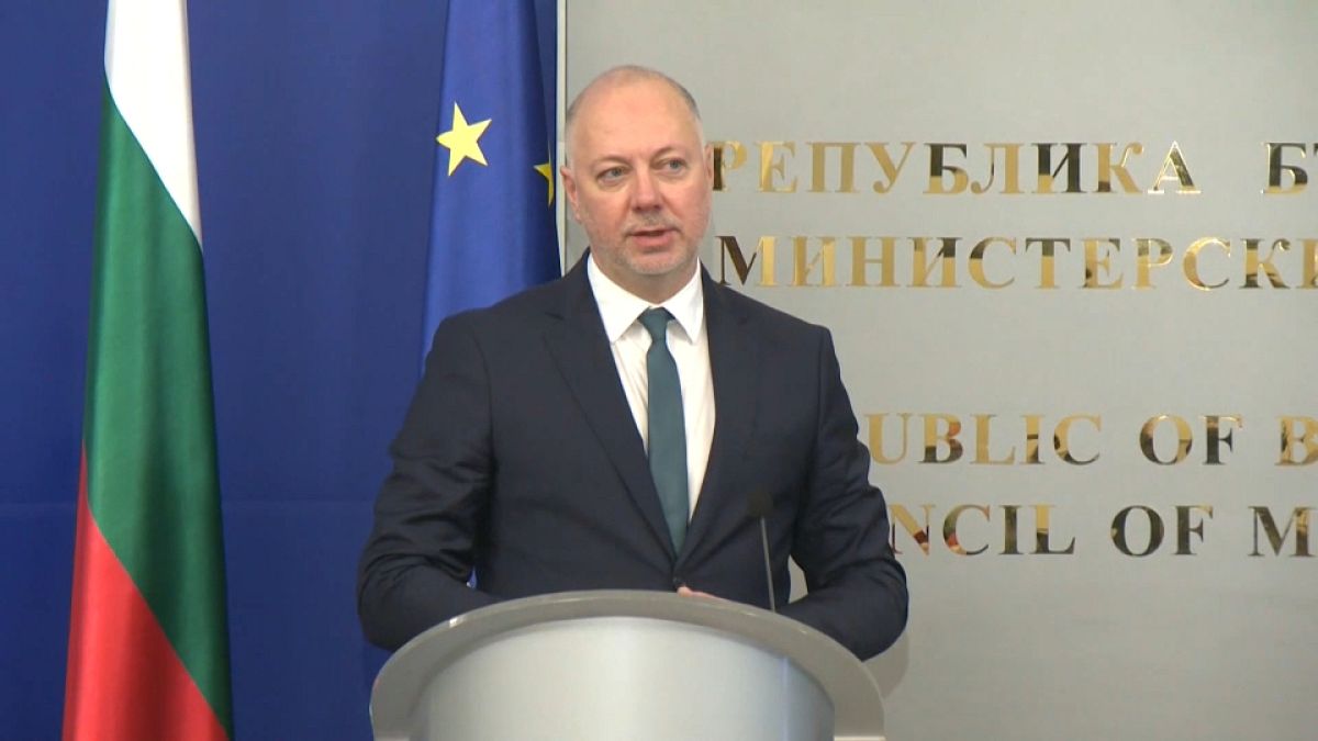 Парламент Болгарии утвердил правоцентристское коалиционное правительство