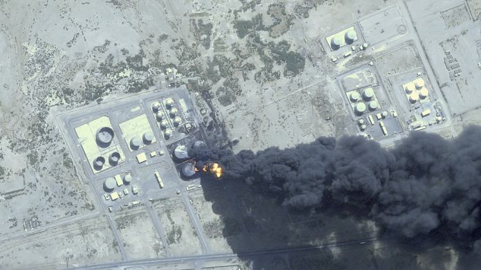 Суданские военизированные формирования начали вторую волну атак БПЛА на Порт-Судан Суданские военизированные формирования начали вторую волну атак БПЛА на Порт-Судан