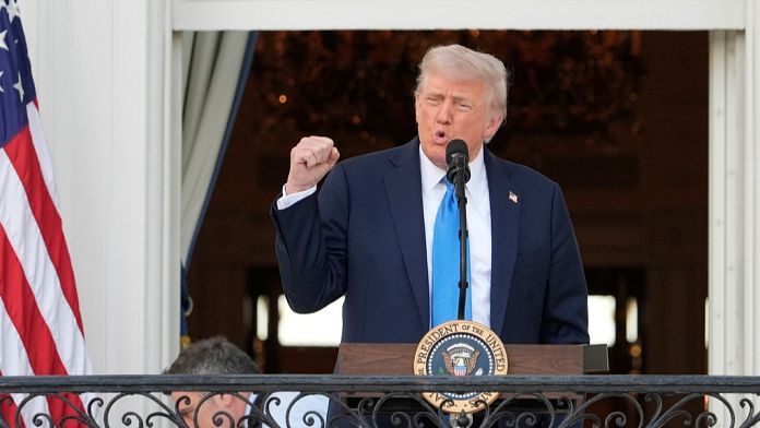 Трамп запретил въезд в США гражданам 12 стран