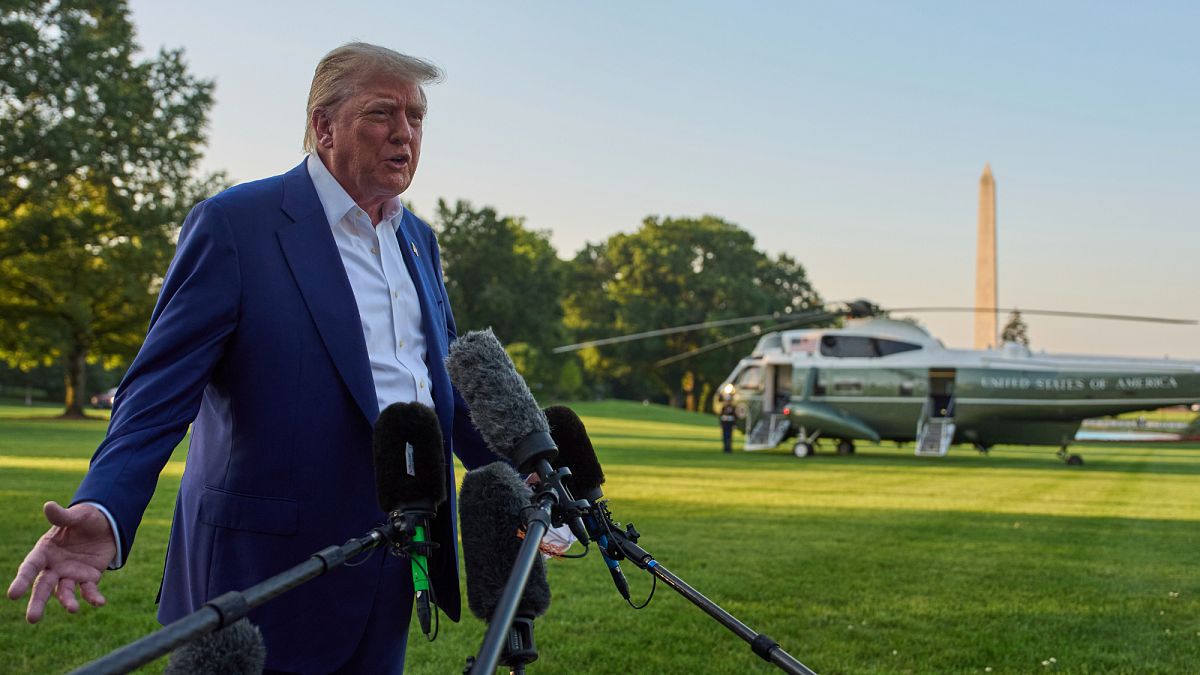 Трамп не нашел слов в адрес Израиля и Ирана. Ему пришлось выругаться матом