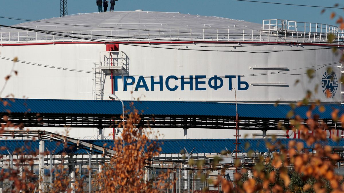 Вице-президент «Транснефти» выпал из окна квартиры на Рублёвке, это не первая подозрительная смерть