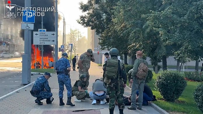 Три человека пострадали при взрыве дрона в Белгороде
